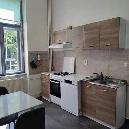 1bdr In Marschall Palace