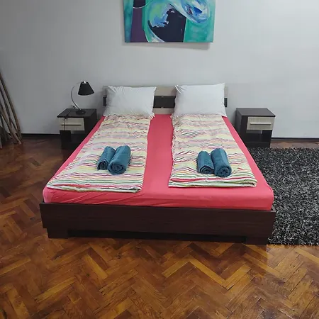 Apartment 1bdr In Marschall Palace *